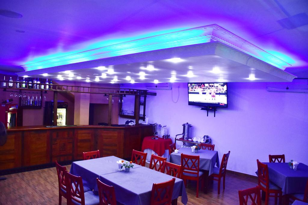Euro Star Hotel Katunayake Exterior photo