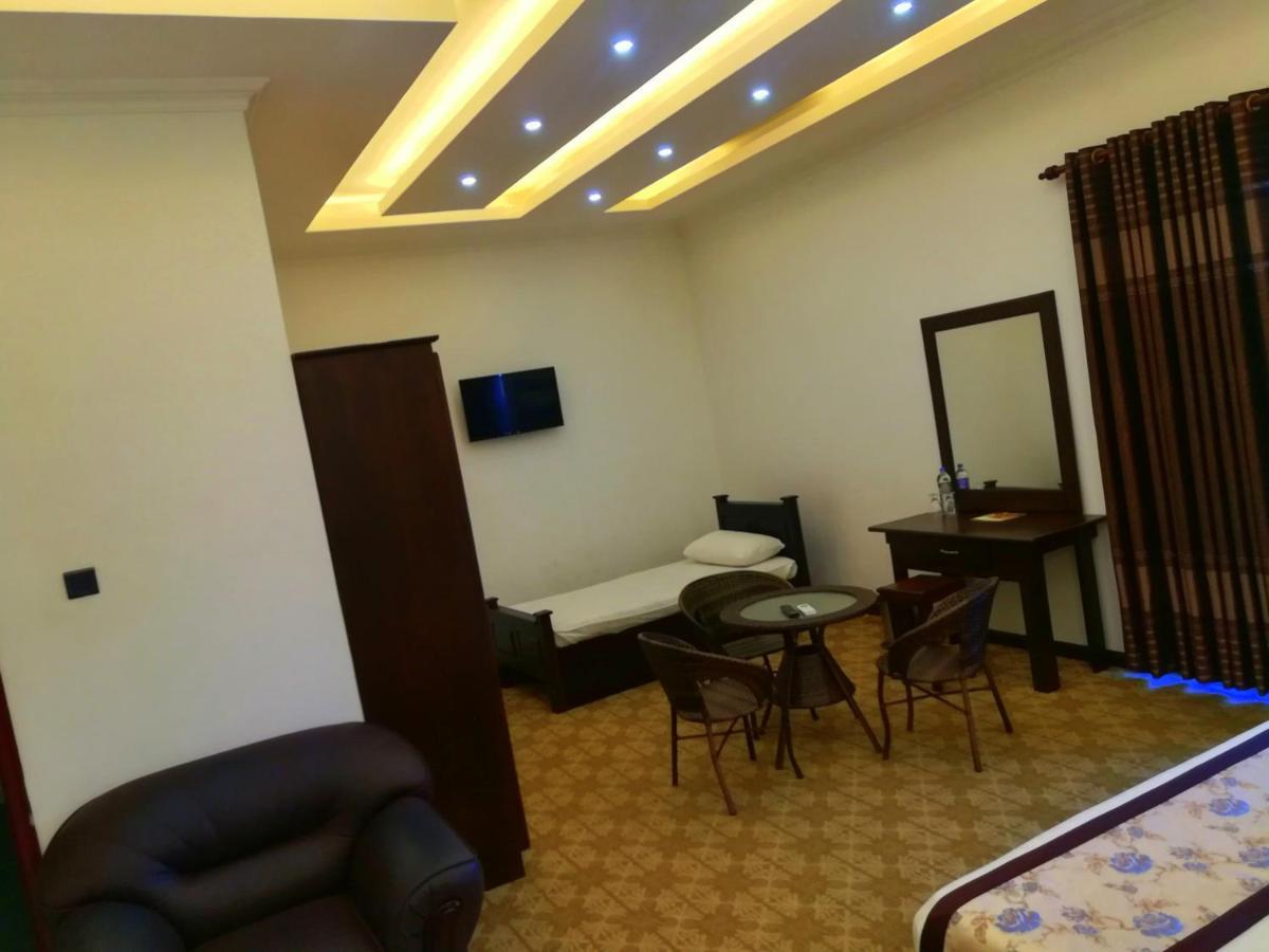 Euro Star Hotel Katunayake Exterior photo